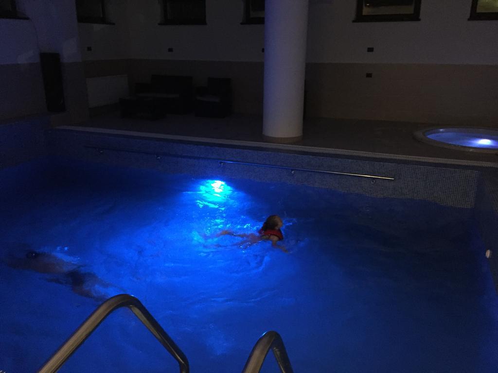Pensiunea Royal Spa Piatra Neamţ Zewnętrze zdjęcie